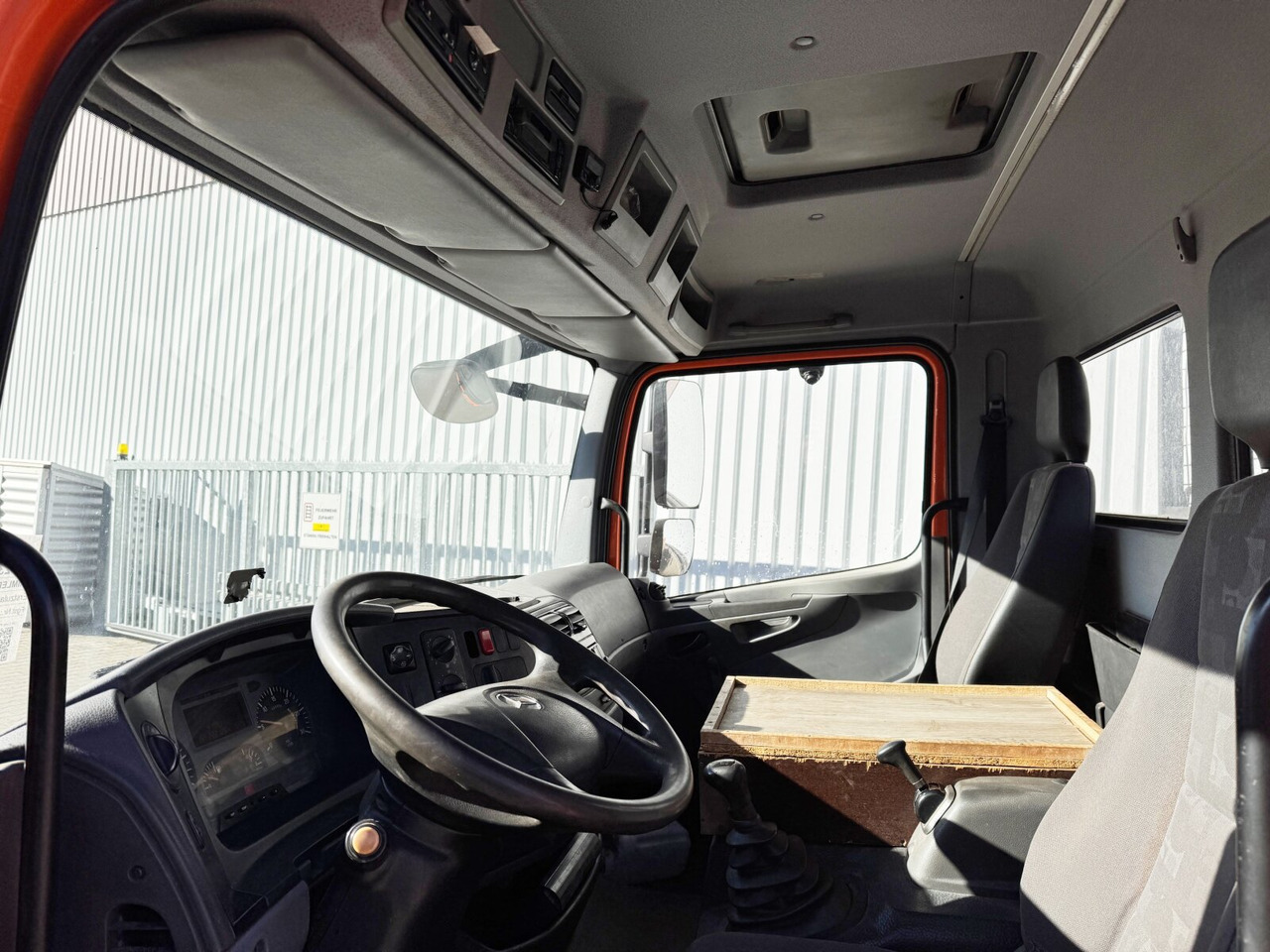 Mercedes-Benz Atego 818 K 4x2 Atego 818 K 4x2, 2x AHK - Tippbil lastbil: bild 2 Mercedes-Benz Atego 818 K 4x2 Atego 818 K 4x2, 2x AHK - Tippbil lastbil: bild 2