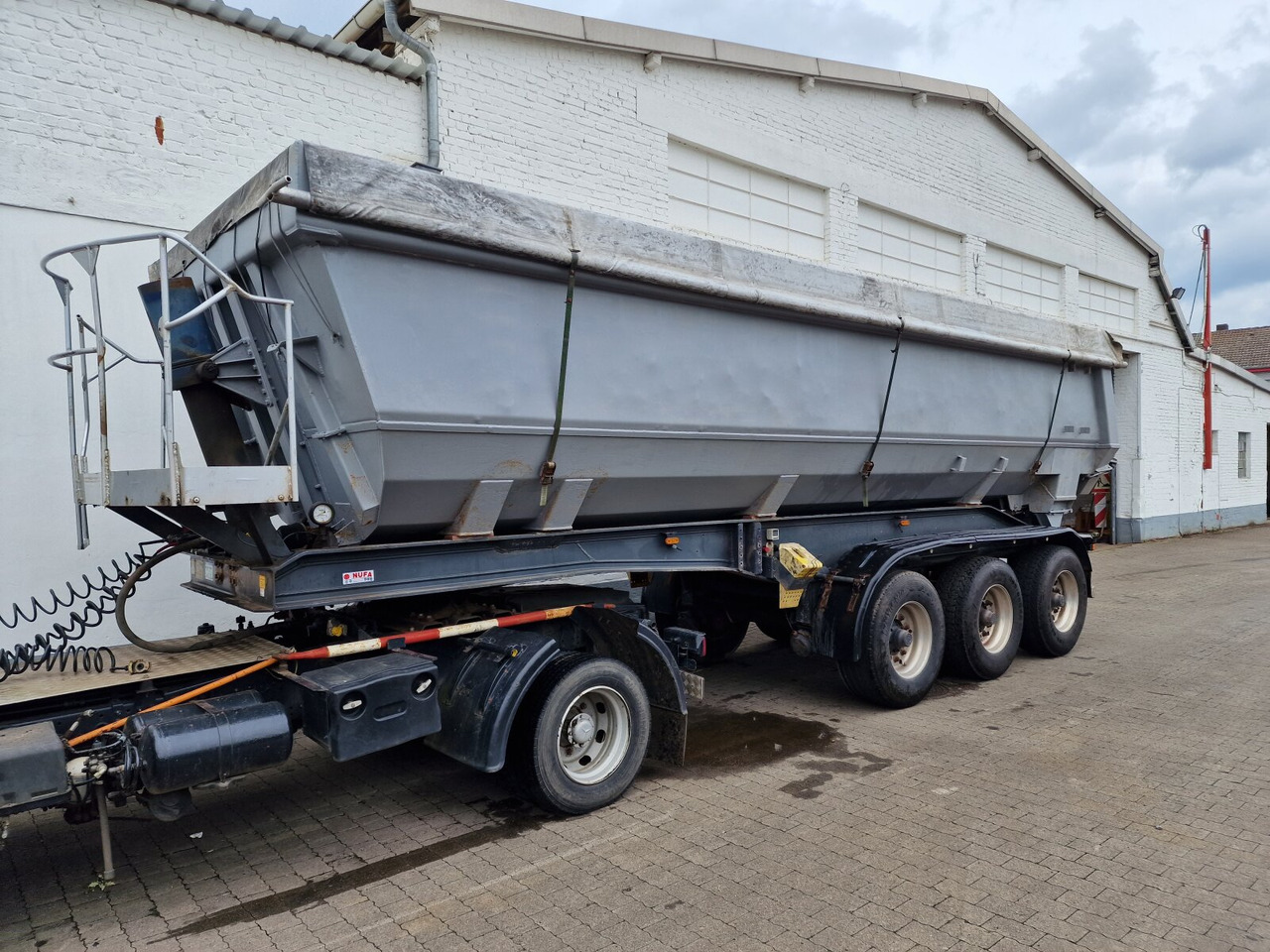 Meierling MKS 24 Meierling Combimulde MSK 24, 5.600 kg Leergew., 24 cbm - Semitrailer: bild 5 Meierling MKS 24 Meierling Combimulde MSK 24, 5.600 kg Leergew., 24 cbm - Semitrailer: bild 5