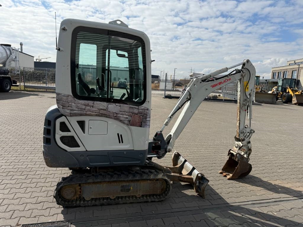 Takeuchi TB 216 Powertilt - Minigrävmaskin: bild 5 Takeuchi TB 216 Powertilt - Minigrävmaskin: bild 5