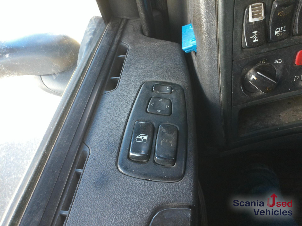 SCANIA R 420 LA4x2MEB Volumen MEGA Jumbo Vollluft - Dragbil: bild 5 SCANIA R 420 LA4x2MEB Volumen MEGA Jumbo Vollluft - Dragbil: bild 5