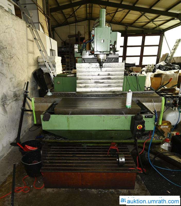 Universal- Fräsmaschine Klopp Korradi UW5 / TNC 155 Heidenhain CNC- Bahnsteuerung - Fräsmaskin: bild 2 Universal- Fräsmaschine Klopp Korradi UW5 / TNC 155 Heidenhain CNC- Bahnsteuerung - Fräsmaskin: bild 2