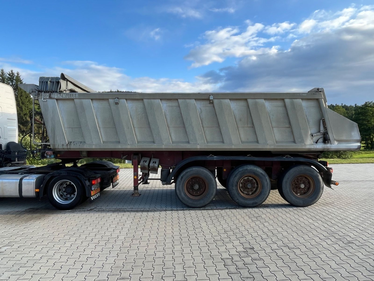Schwarzmüller 3 Achs Alu Kippmulde Trommelbremse - Tippbil semitrailer: bild 4 Schwarzmüller 3 Achs Alu Kippmulde Trommelbremse - Tippbil semitrailer: bild 4
