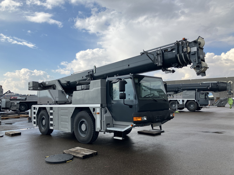 Liebherr LTM 1030-2.1 - Mobilkran: bild 1 Liebherr LTM 1030-2.1 - Mobilkran: bild 1
