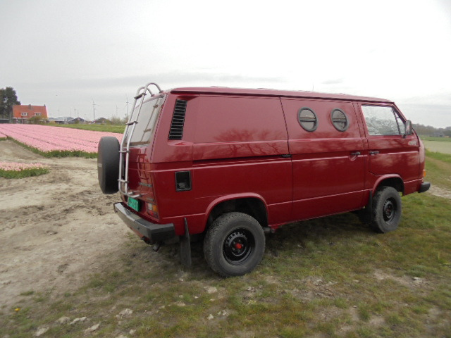 VOLKSWAGEN T3 Syncro 4X4 1.9 TD Wie neu! - Campingbil: bild 4 VOLKSWAGEN T3 Syncro 4X4 1.9 TD Wie neu! - Campingbil: bild 4