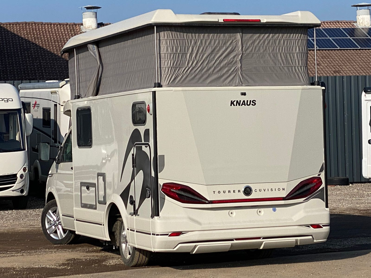 Knaus Tourer CUV 500 MQ CUVISION ohne slide Bett - Halvintegrerad husbil: bild 5 Knaus Tourer CUV 500 MQ CUVISION ohne slide Bett - Halvintegrerad husbil: bild 5