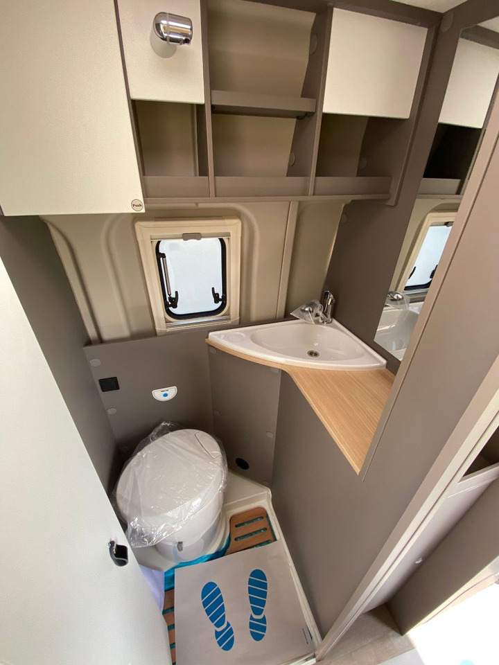 Campingbil LMC INNOVAN 600 ,Dieselheizung,Modell 25,Automatik: bild 13