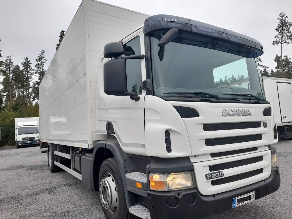 Scania P 230 DB - Lastbil med skåp: bild 3 Scania P 230 DB - Lastbil med skåp: bild 3
