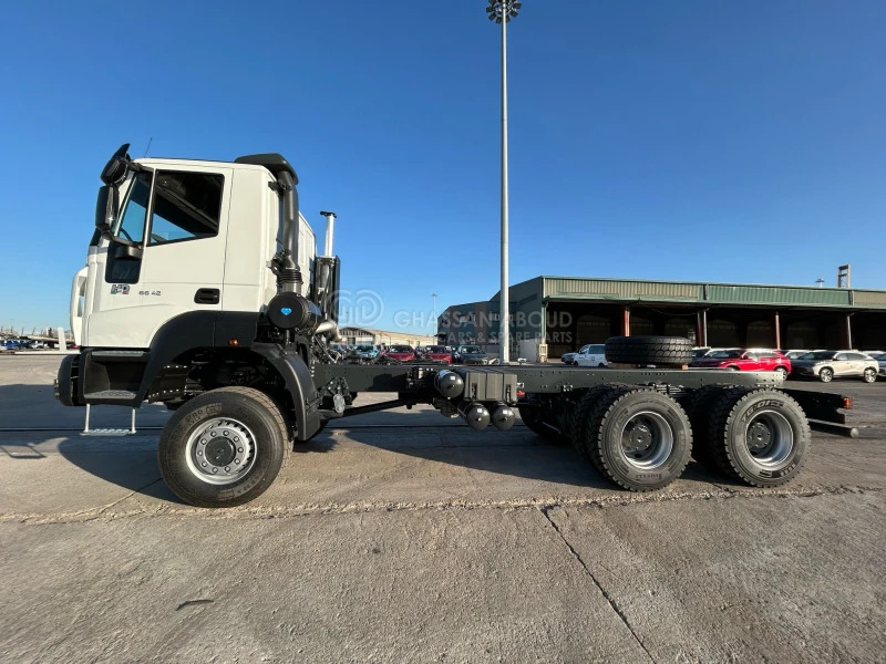 ASTRA HD9 6x6 CHASSIS - Barcelona Stock - Chassi lastbil: bild 2 ASTRA HD9 6x6 CHASSIS - Barcelona Stock - Chassi lastbil: bild 2