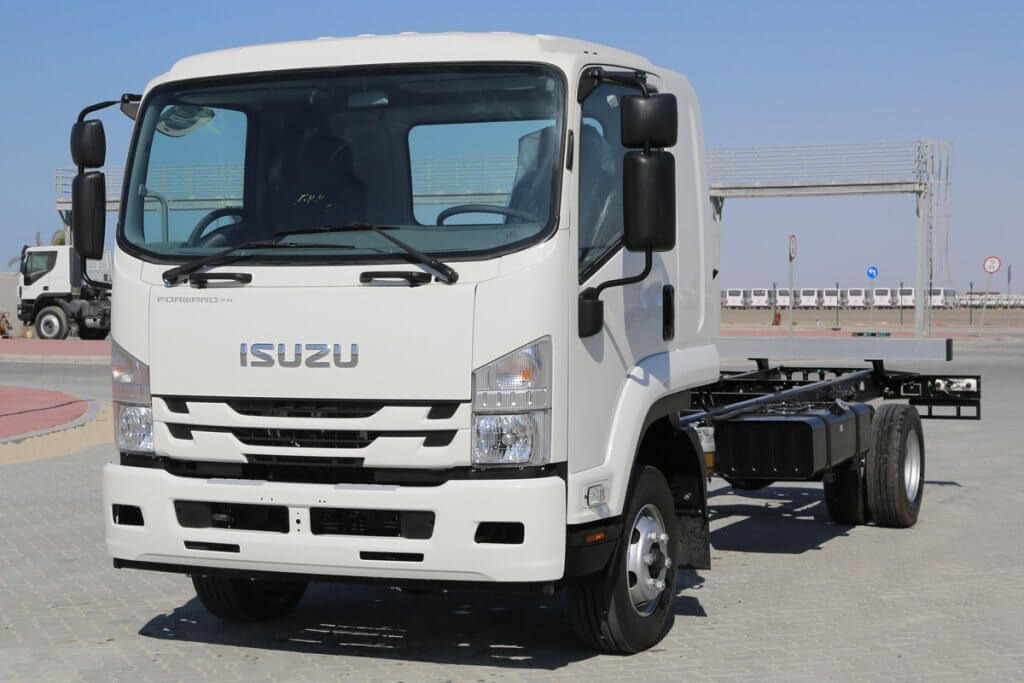 ISUZU FRR – 11 Ton GVW, Payload 7 Ton 4×2 Single Cabin Chassis with AC MY24 - Chassi lastbil: bild 1 ISUZU FRR – 11 Ton GVW, Payload 7 Ton 4×2 Single Cabin Chassis with AC MY24 - Chassi lastbil: bild 1