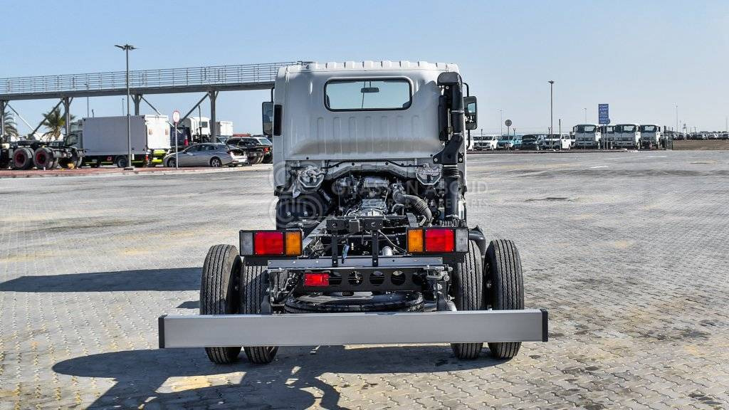 ISUZU NPR 75 LONG CHASSIS PAYLOAD 4.7 TON APPROX 4×2 W/ AC MY24 - Chassi lastbil: bild 3 ISUZU NPR 75 LONG CHASSIS PAYLOAD 4.7 TON APPROX 4×2 W/ AC MY24 - Chassi lastbil: bild 3