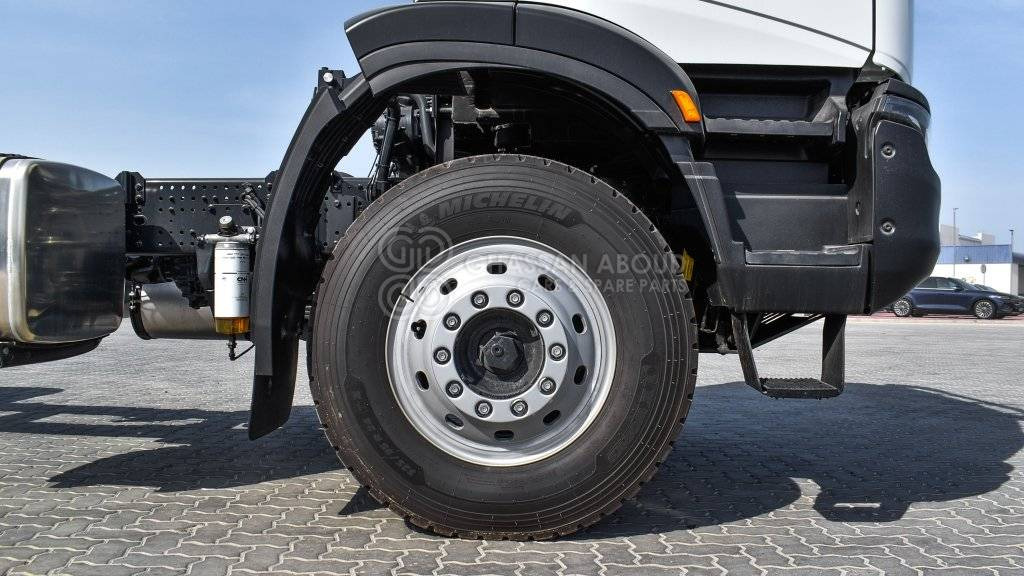IVECO T-WAY Chassis 6×4 AD380T47H WHEELBASE 4500 MY24 - Chassi lastbil: bild 4 IVECO T-WAY Chassis 6×4 AD380T47H WHEELBASE 4500 MY24 - Chassi lastbil: bild 4