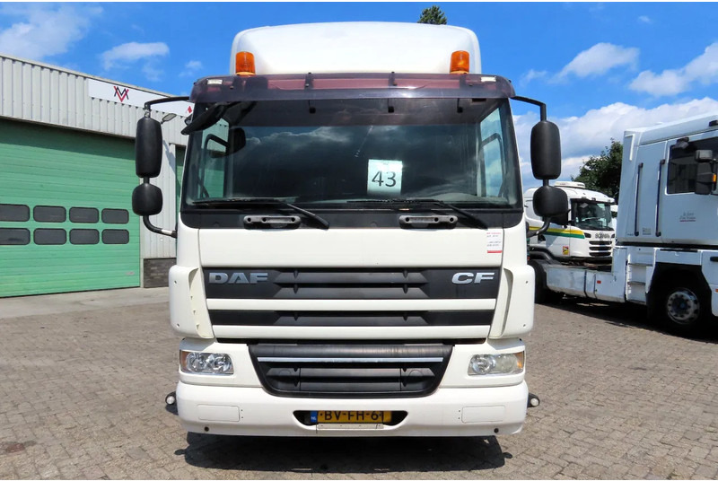 DAF CF 75.310 6x2, DUTCH TRUCK, 4.20 wheelbasis - Chassi lastbil: bild 2 DAF CF 75.310 6x2, DUTCH TRUCK, 4.20 wheelbasis - Chassi lastbil: bild 2