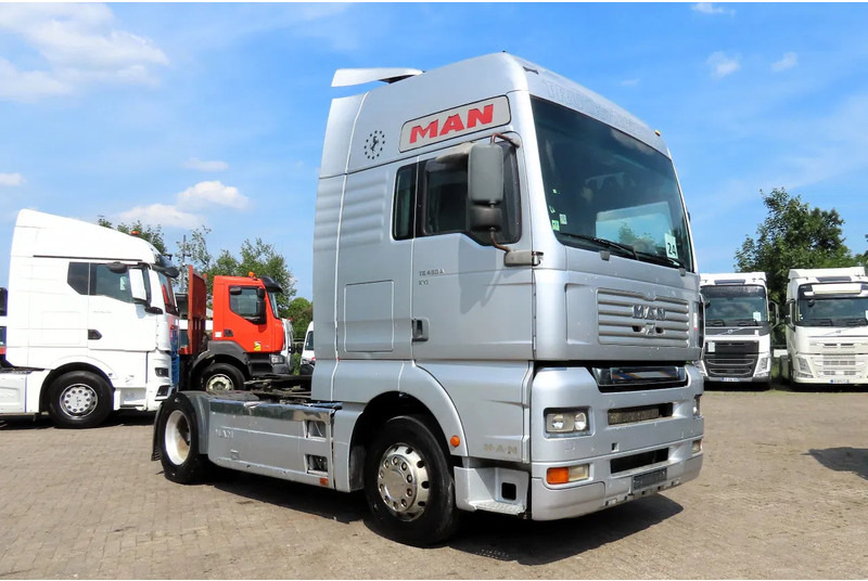 MAN TGA 18.460 Manual diesel pomp! ROYAL TRUCK! - Dragbil: bild 1 MAN TGA 18.460 Manual diesel pomp! ROYAL TRUCK! - Dragbil: bild 1