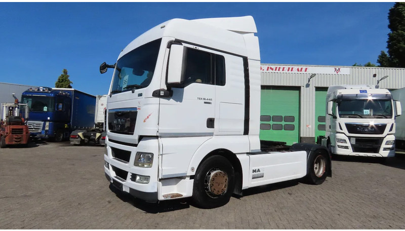 MAN TGX 18.440 Euro 5, Retarder, 2 tanks!! - Dragbil: bild 3 MAN TGX 18.440 Euro 5, Retarder, 2 tanks!! - Dragbil: bild 3