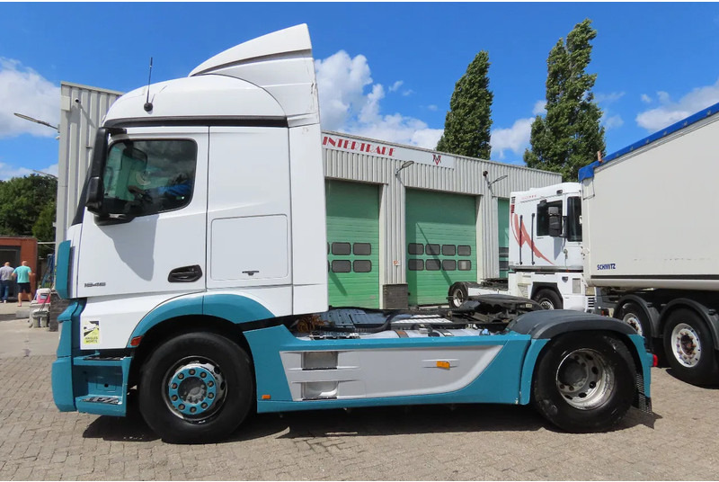 Mercedes-Benz Actros 1846 PTO. HYDRAULIC - Dragbil: bild 4 Mercedes-Benz Actros 1846 PTO. HYDRAULIC - Dragbil: bild 4