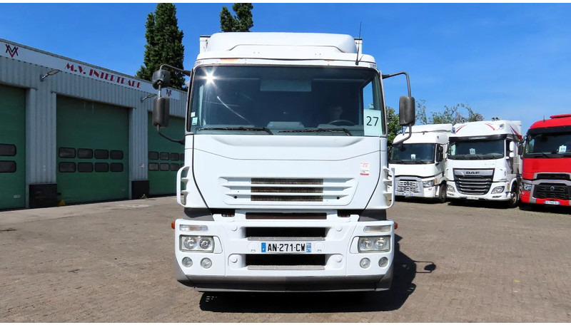 Iveco Stralis 310 8.60m box! Manual gerabox, Great state - Lastbil med skåp: bild 3 Iveco Stralis 310 8.60m box! Manual gerabox, Great state - Lastbil med skåp: bild 3