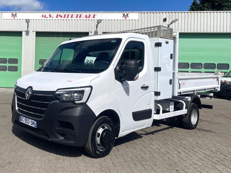 Renault Master 2021, 3 seats, Great condition, ! EURO 6 - Transportbil med tippflak: bild 3 Renault Master 2021, 3 seats, Great condition, ! EURO 6 - Transportbil med tippflak: bild 3