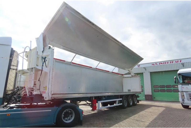 Socari 67,8 m3, left side opens, self pump tyres, etc - Tippbil semitrailer: bild 2 Socari 67,8 m3, left side opens, self pump tyres, etc - Tippbil semitrailer: bild 2