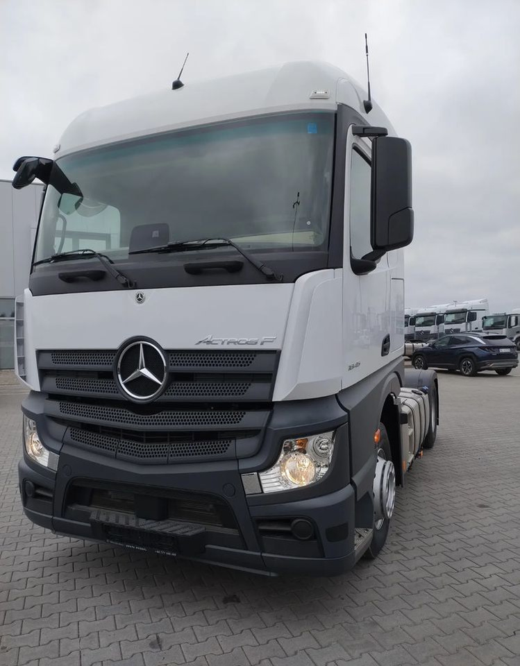 Mercedes-Benz Actros - Dragbil: bild 1 Mercedes-Benz Actros - Dragbil: bild 1