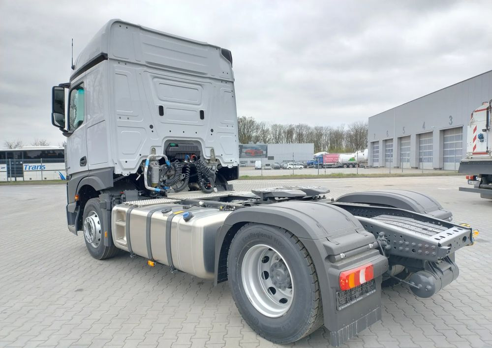 Mercedes-Benz Actros - Dragbil: bild 3 Mercedes-Benz Actros - Dragbil: bild 3
