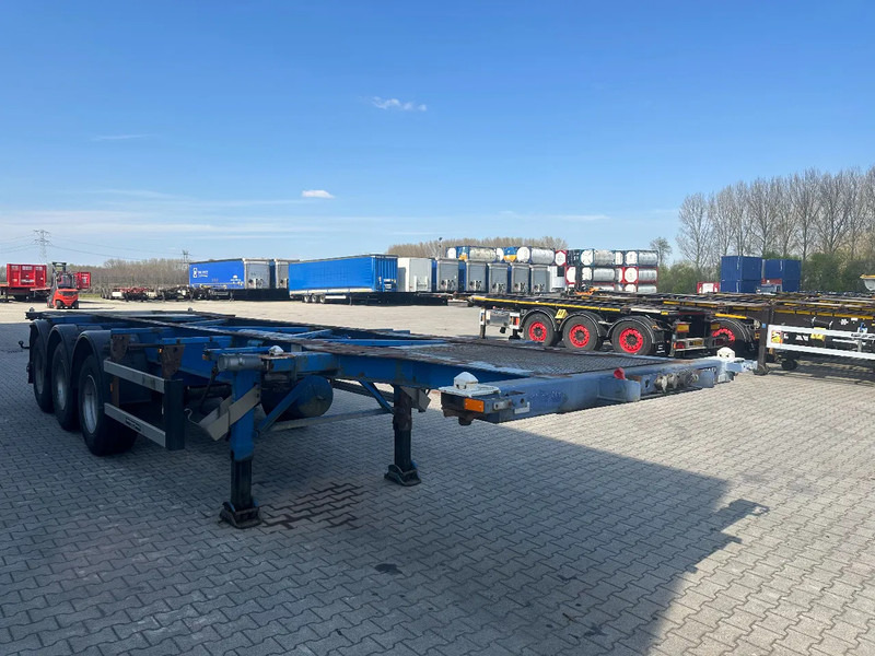 Groenewegen 20FT/30FT, ADR (EX/II, EX/III, FL, OX, AT), drum, NL-Chassis - Containerbil/ Växelflak semitrailer: bild 5 Groenewegen 20FT/30FT, ADR (EX/II, EX/III, FL, OX, AT), drum, NL-Chassis - Containerbil/ Växelflak semitrailer: bild 5