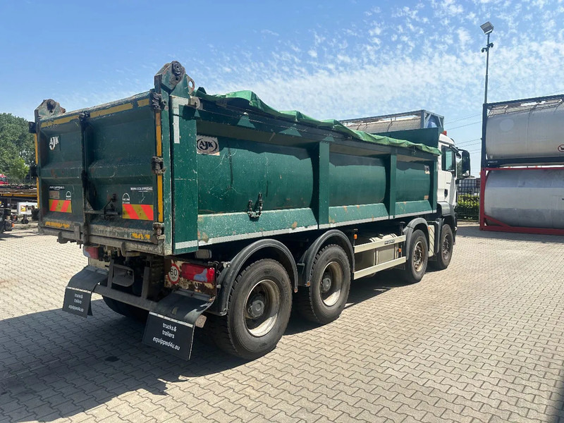 MAN TGS 35.440 AJK HARDOX KIPPER (16.5m3), 8x4, MANUAL, EURO-5, TWIN-STEER, BIG AXLES - Tippbil lastbil: bild 5 MAN TGS 35.440 AJK HARDOX KIPPER (16.5m3), 8x4, MANUAL, EURO-5, TWIN-STEER, BIG AXLES - Tippbil lastbil: bild 5