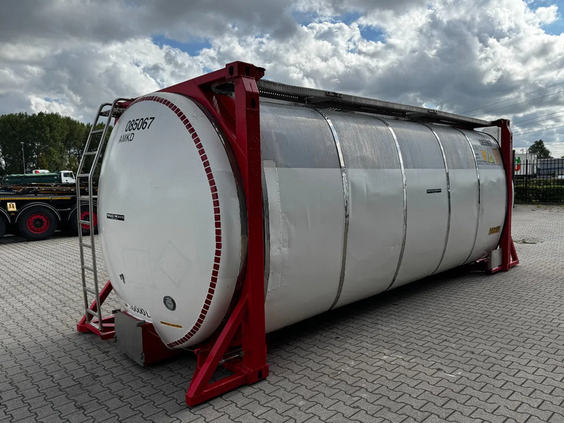 Van Hool 30.000L, 3 baffles/ 3 holes, T11, L4BN, 5Y: 09/2025 - Lagringstank: bild 5 Van Hool 30.000L, 3 baffles/ 3 holes, T11, L4BN, 5Y: 09/2025 - Lagringstank: bild 5