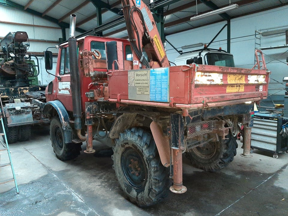 UNIMOG 1250 - Kranbil: bild 2 UNIMOG 1250 - Kranbil: bild 2