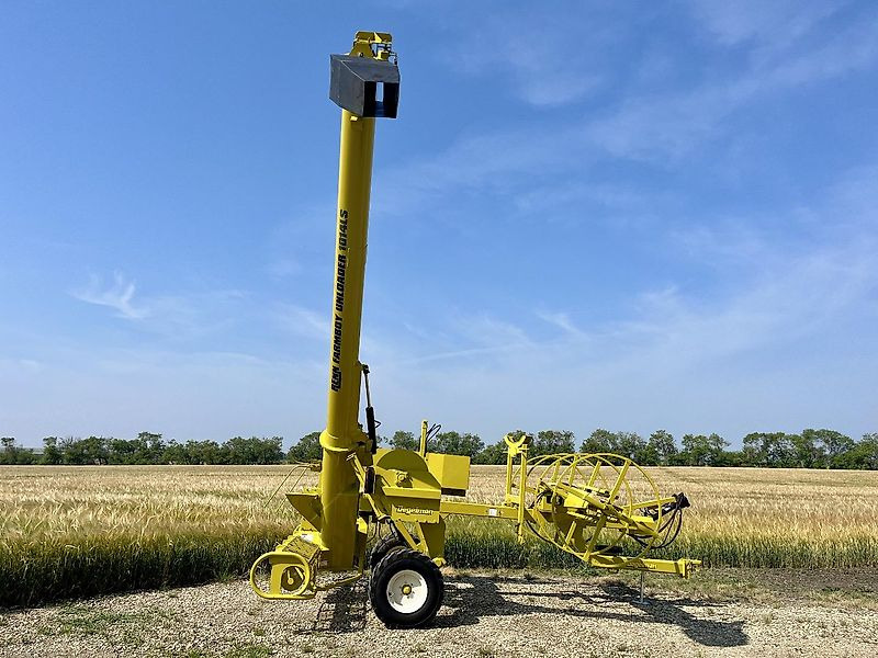 Degelman RENN FARMBOY UNLOADER 1014LS - Lantbruksmaskiner: bild 1 Degelman RENN FARMBOY UNLOADER 1014LS - Lantbruksmaskiner: bild 1