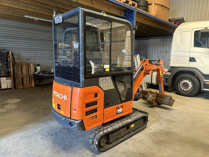 Hitachi ZAXIS ZX19-6 CR 1.9T - 1349H - CABINE - ADJUSTABLE TRACKS - EXTRA HYDR - QUICK HITCH - BE MACHINE - Minigrävmaskin: bild 2 Hitachi ZAXIS ZX19-6 CR 1.9T - 1349H - CABINE - ADJUSTABLE TRACKS - EXTRA HYDR - QUICK HITCH - BE MACHINE - Minigrävmaskin: bild 2