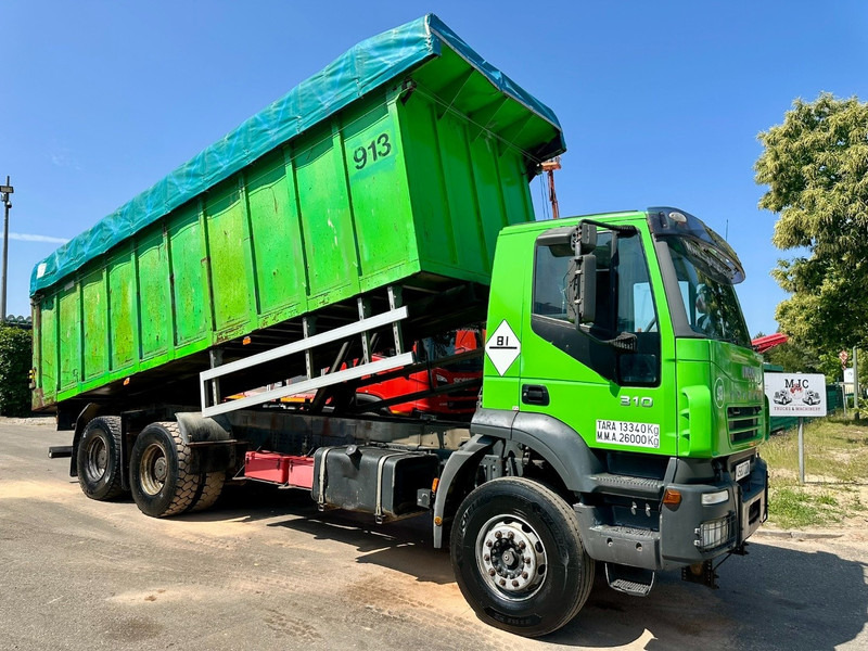 Iveco TRAKKER 310 6x4 STEEL TIPPER / KIPPER 35m³ - MANUAL ZF - BIG AXLES / HUB REDUCTION - STEEL SPRING / BLATT / LAMES - Tippbil lastbil: bild 1 Iveco TRAKKER 310 6x4 STEEL TIPPER / KIPPER 35m³ - MANUAL ZF - BIG AXLES / HUB REDUCTION - STEEL SPRING / BLATT / LAMES - Tippbil lastbil: bild 1