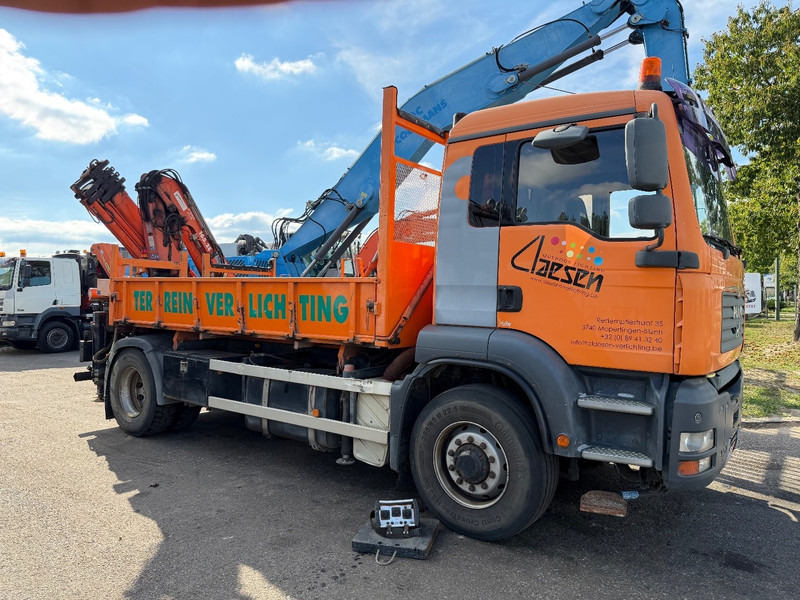 MAN TGA 18.310 4x4 Hydro-drive 2-SEITEN KIPPER + KRAN ATLAS 165 (4x) + RADIO - BE truck - Tippbil lastbil, Kranbil: bild 2 MAN TGA 18.310 4x4 Hydro-drive 2-SEITEN KIPPER + KRAN ATLAS 165 (4x) + RADIO - BE truck - Tippbil lastbil, Kranbil: bild 2