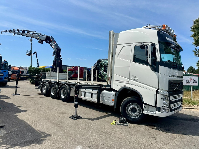 Volvo FH 420 8x4 TRIDEM KRAANWAGEN + (26m!) HIAB 408 E-8 + 2 ME HIPRO + WINCH - 63.000km ONLY - CREWCAB 4 SEATER - PLATFORM 7m - TOP CONDITION - Flakbil, Kranbil: bild 2 Volvo FH 420 8x4 TRIDEM KRAANWAGEN + (26m!) HIAB 408 E-8 + 2 ME HIPRO + WINCH - 63.000km ONLY - CREWCAB 4 SEATER - PLATFORM 7m - TOP CONDITION - Flakbil, Kranbil: bild 2