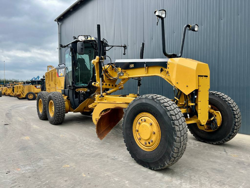 Cat 140 M 2 AWD - Väghyvel: bild 2 Cat 140 M 2 AWD - Väghyvel: bild 2