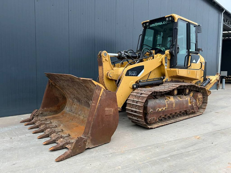 Cat 963D - Bandlastare: bild 1 Cat 963D - Bandlastare: bild 1