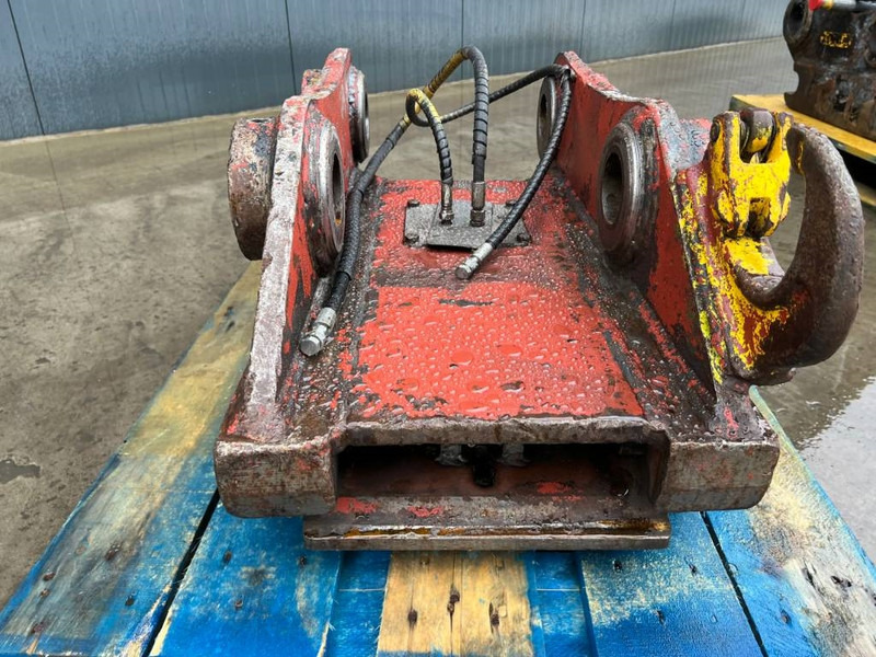 Engcon S70 - 323D - Redskapsfäste för Byggmaskiner: bild 2 Engcon S70 - 323D - Redskapsfäste för Byggmaskiner: bild 2