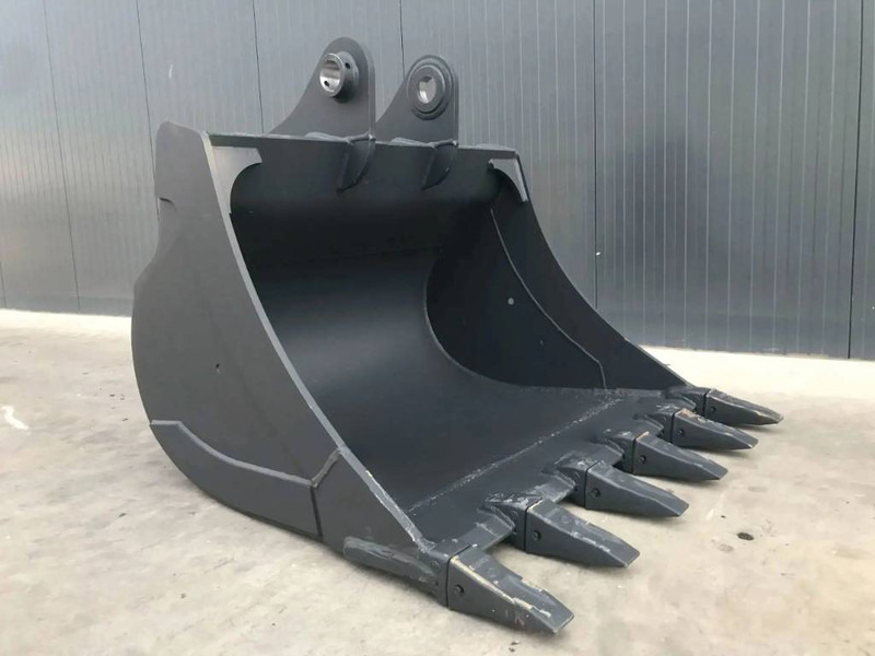 Komatsu PC210 - Skopa för Byggmaskiner: bild 2 Komatsu PC210 - Skopa för Byggmaskiner: bild 2