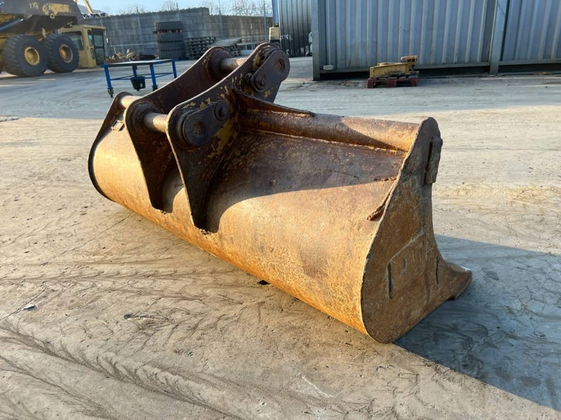 Miller Caterpillar 311D / 312D / 312E / 313F / 314D / 314 - Skopa för Byggmaskiner: bild 4 Miller Caterpillar 311D / 312D / 312E / 313F / 314D / 314 - Skopa för Byggmaskiner: bild 4