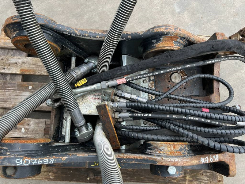 Redskapsfäste för Byggmaskiner OilQuick OQ70/55: bild 19