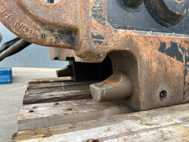 Redskapsfäste för Byggmaskiner OilQuick OQ70/55: bild 10