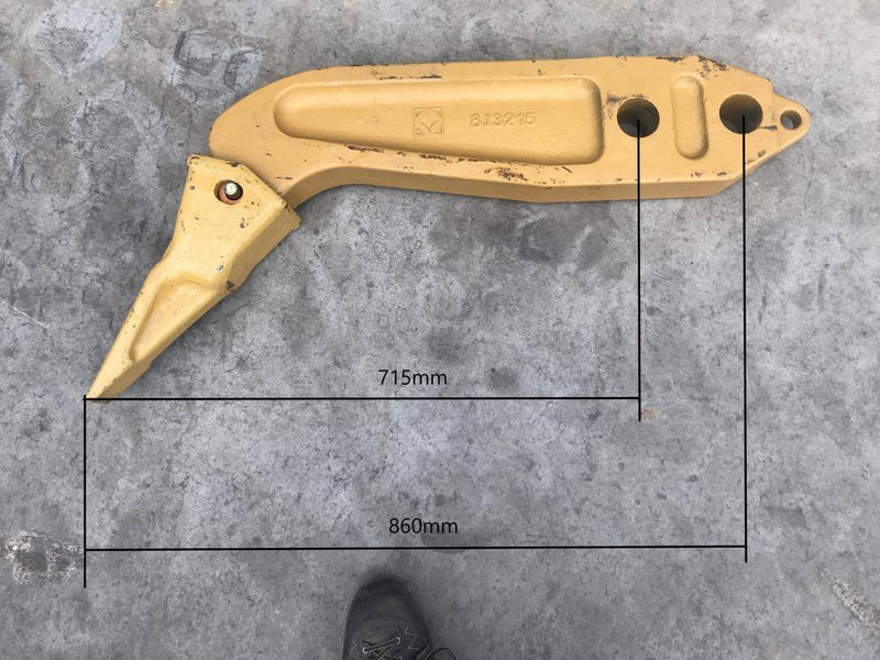 Komatsu D65 Shank - Tillbehör för Byggmaskiner: bild 4 Komatsu D65 Shank - Tillbehör för Byggmaskiner: bild 4