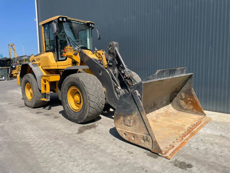 Volvo L90F - 3rd valve - Hjullastare: bild 3 Volvo L90F - 3rd valve - Hjullastare: bild 3