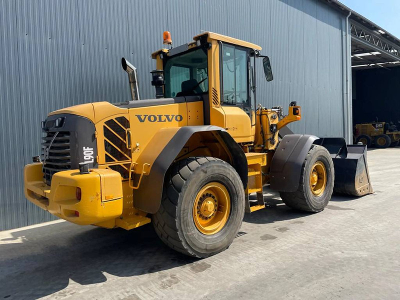 Volvo L90F - 3rd valve - Hjullastare: bild 4 Volvo L90F - 3rd valve - Hjullastare: bild 4