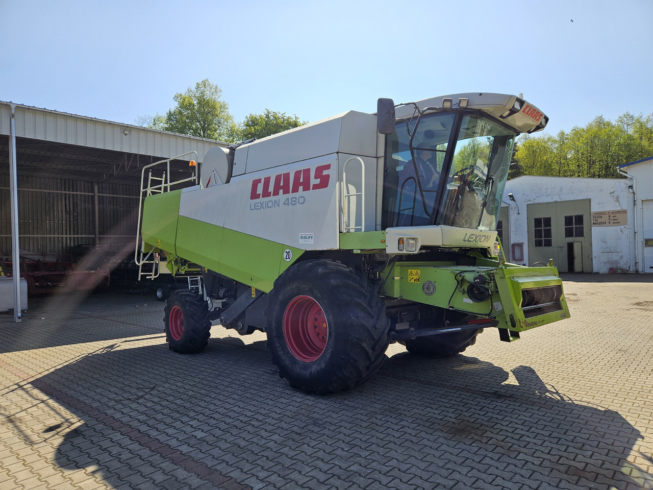 Claas Lexion 480 - Skördetröska: bild 1 Claas Lexion 480 - Skördetröska: bild 1
