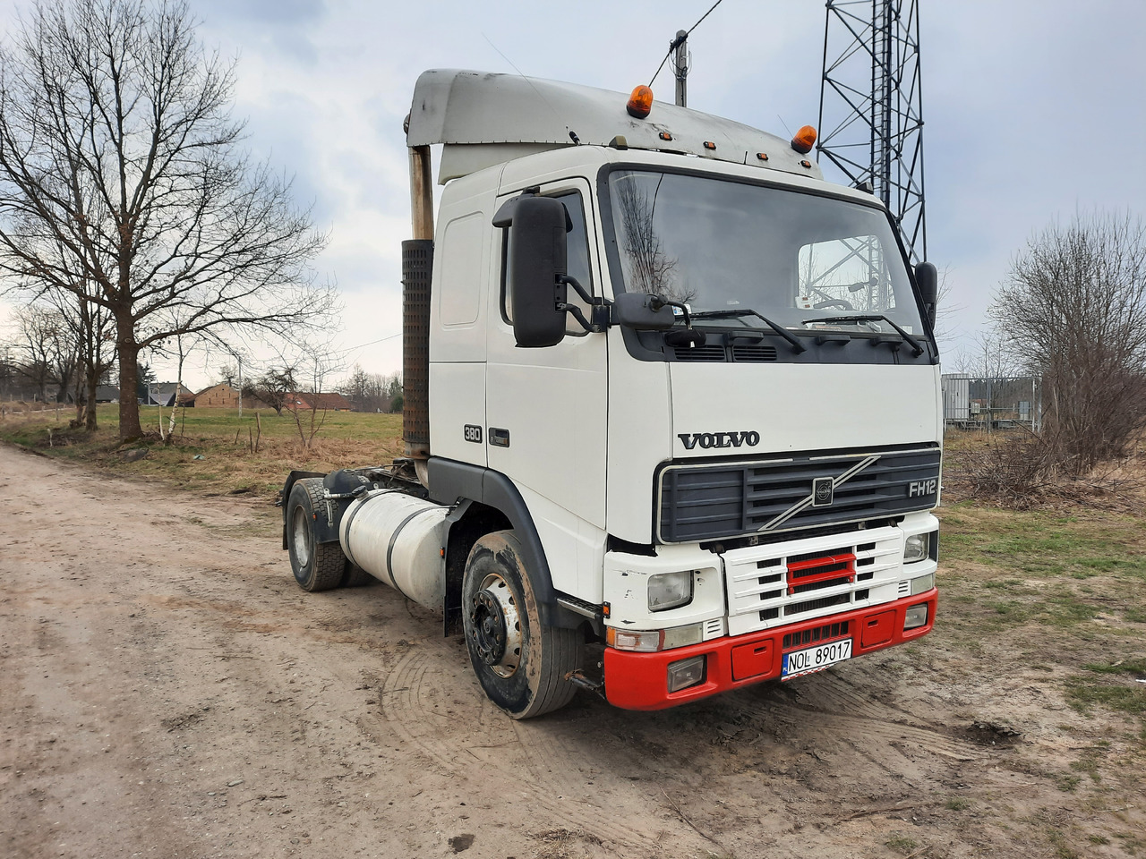 VOLVO FH 12-380 - Dragbil: bild 1 VOLVO FH 12-380 - Dragbil: bild 1