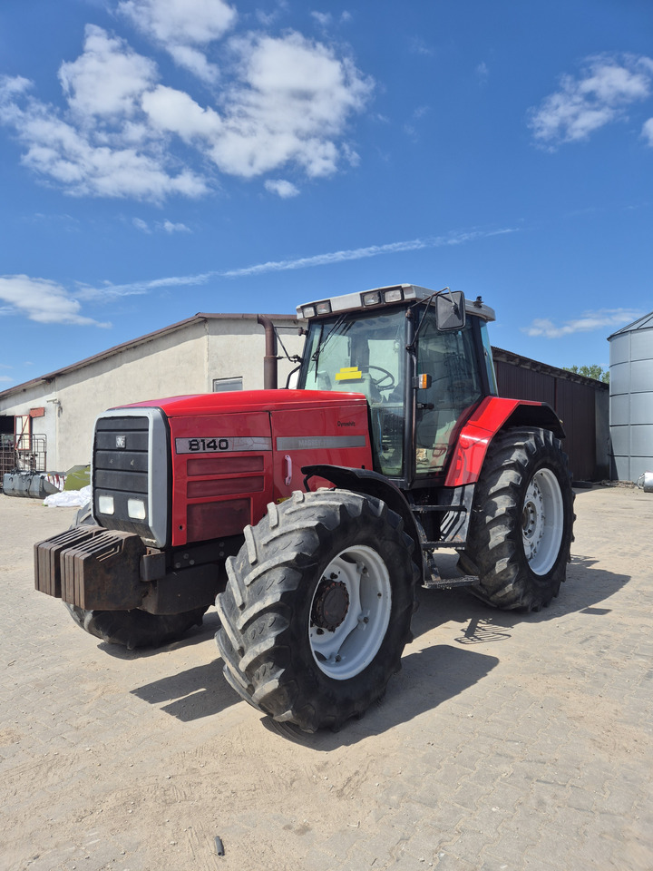 Massey Ferguson - Traktor: bild 2 Massey Ferguson - Traktor: bild 2