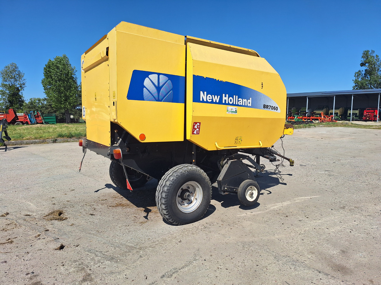 NEW HOLLAND BR7060 - Rundbalspress: bild 1 NEW HOLLAND BR7060 - Rundbalspress: bild 1