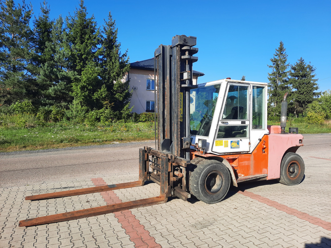 Dantruck 8009 - Dieseltruck: bild 1 Dantruck 8009 - Dieseltruck: bild 1