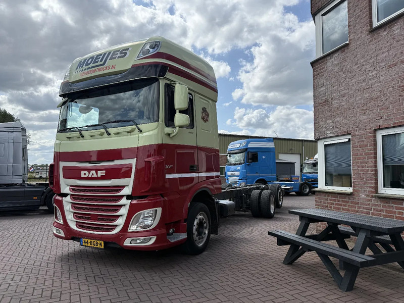 DAF XF 460 XF460 6X2 SSC EURO6 CHASSIS -HOLLAND TRUCK - Chassi lastbil: bild 2 DAF XF 460 XF460 6X2 SSC EURO6 CHASSIS -HOLLAND TRUCK - Chassi lastbil: bild 2