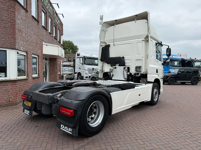DAF CF 410 4X2 SPACECAB EURO6 DISTRIBUTIETREKKER MILIEUZONE DAF ONDERHOUD HOLLAND TRUCK!!! - Dragbil: bild 4 DAF CF 410 4X2 SPACECAB EURO6 DISTRIBUTIETREKKER MILIEUZONE DAF ONDERHOUD HOLLAND TRUCK!!! - Dragbil: bild 4